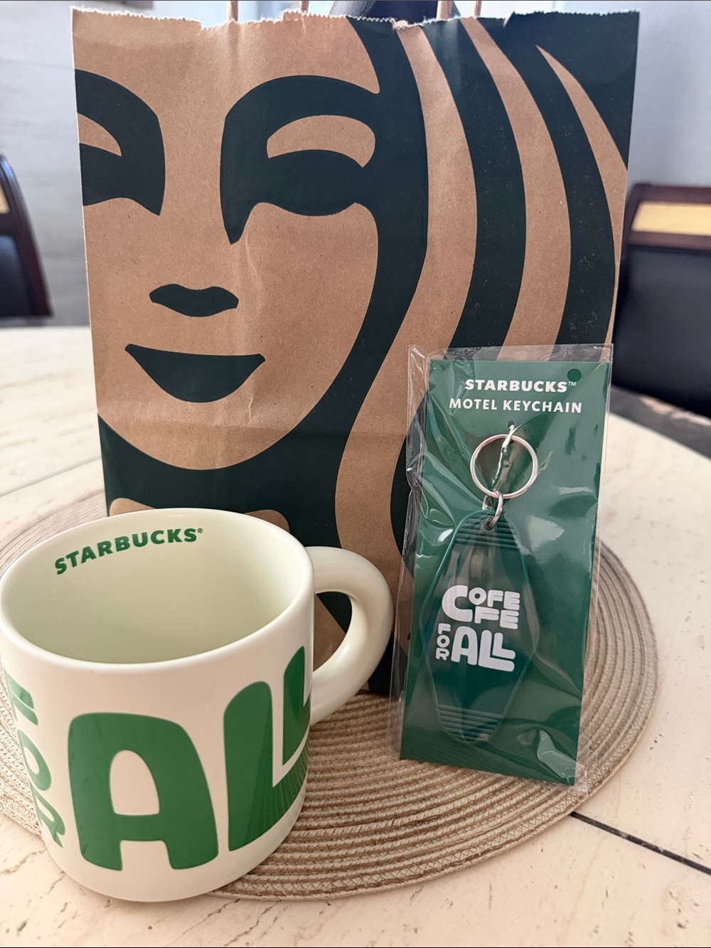 Starbucks Limited Edition 'Coffee For All' Ceramic Mug & Green Motel Keychain